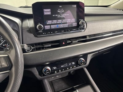 2024 Mitsubishi Outlander ES