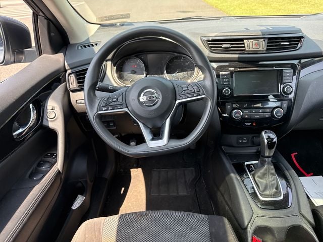 2020 Nissan Rogue Sport SV