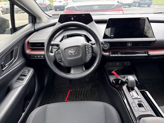 2026 Toyota Prius Plug-In Hybrid SE