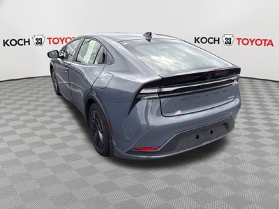 2026 Toyota Prius Plug-In Hybrid SE