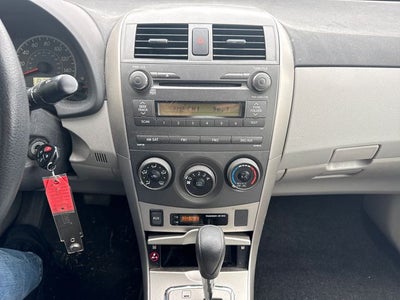 2011 Toyota Corolla LE
