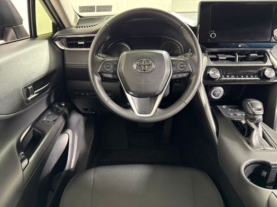 2024 Toyota Venza LE