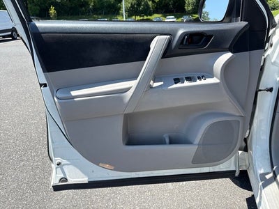 2009 Toyota Highlander Base