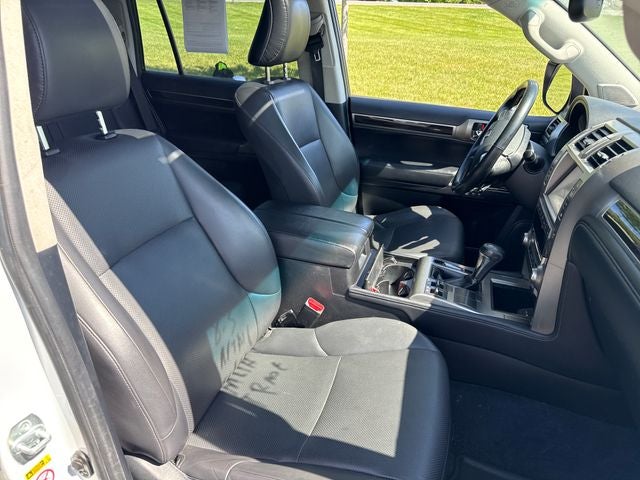 2016 Lexus GX 460