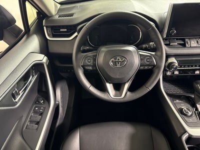 2025 Toyota RAV4 Hybrid XLE Premium