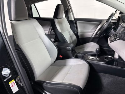 2016 Toyota RAV4 Hybrid XLE