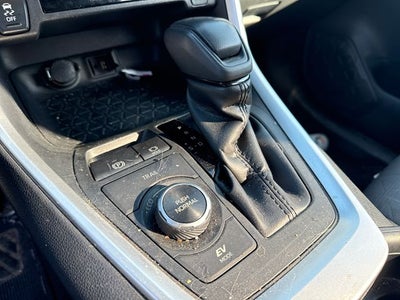 2019 Toyota RAV4 Hybrid XLE