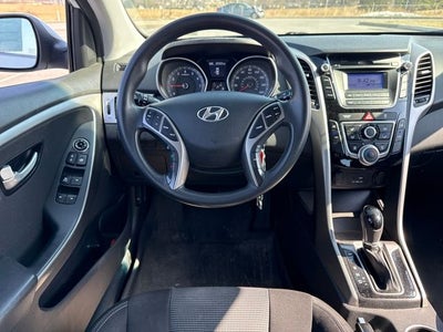 2017 Hyundai Elantra GT Base