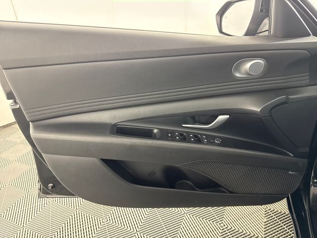 2021 Hyundai Elantra Limited