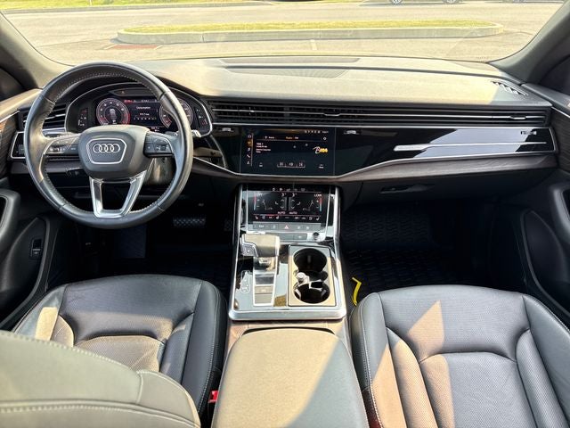 2020 Audi Q8 55 Premium Plus quattro