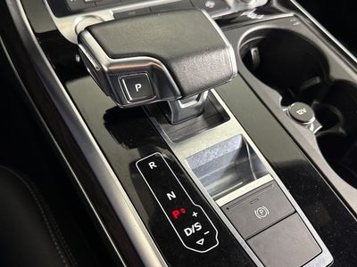 2020 Audi Q8 55 Premium Plus quattro