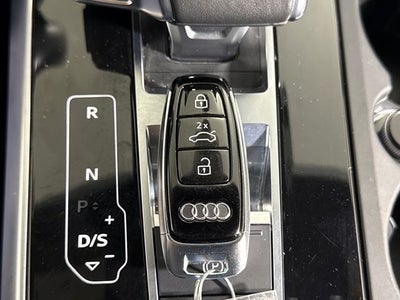 2020 Audi Q8 55 Premium Plus quattro