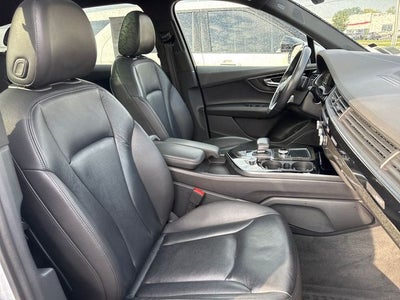 2019 Audi Q7 55 Premium Plus quattro