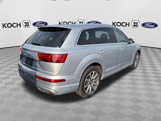 2019 Audi Q7 55 Premium Plus quattro