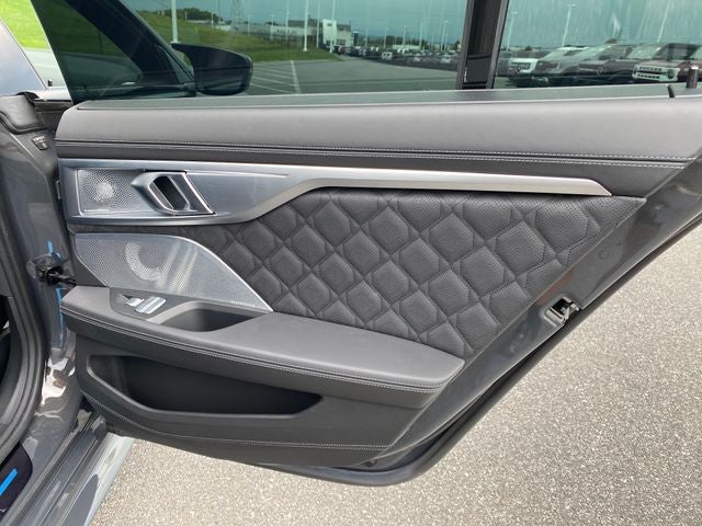 2021 BMW M8 Base
