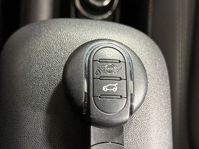 2022 MINI Cooper S Signature