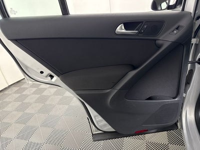 2013 Volkswagen Tiguan S 4Motion
