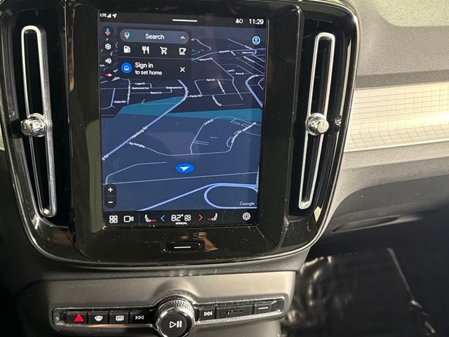 2023 Volvo XC40 B5 Core