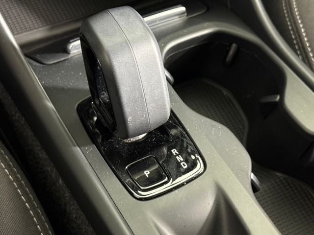 2023 Volvo XC40 B5 Core